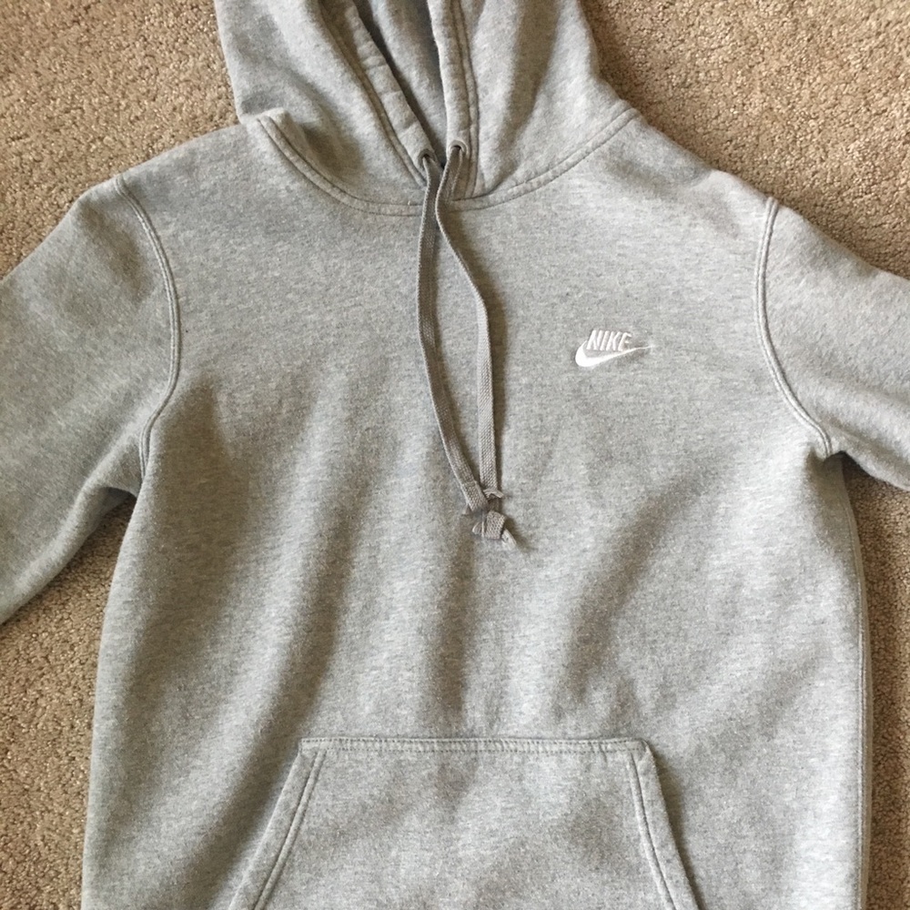 grey Nike sweatshirt